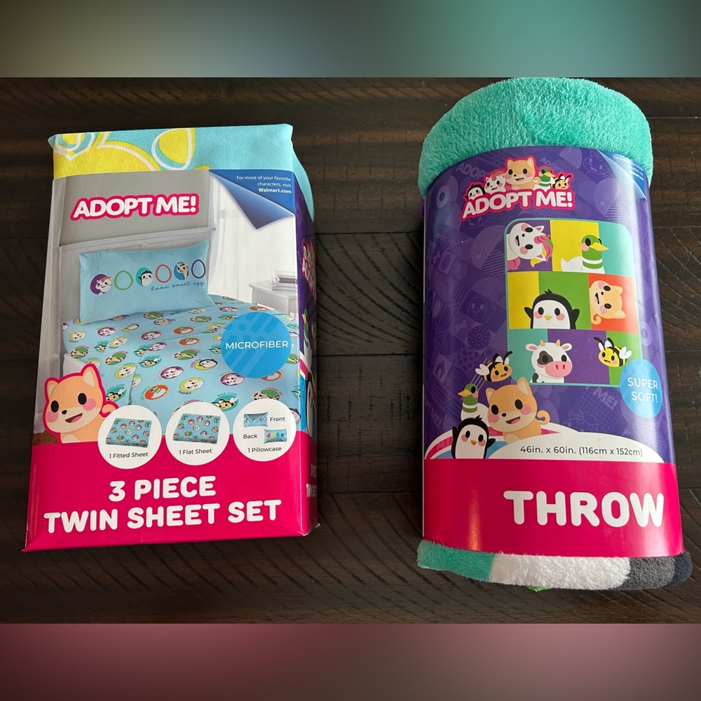 COPY - Adopt Me 3 pc Twin sheet set and Throw Blanket. (NWT)